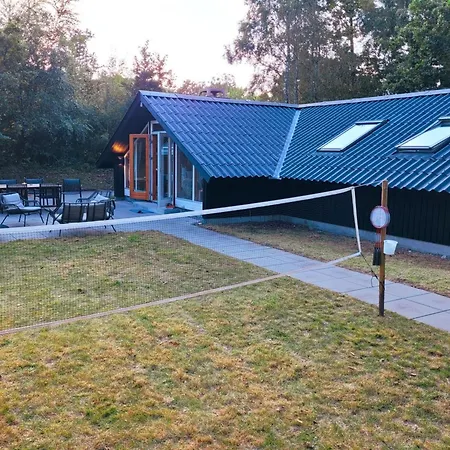 Holiday home Benja - 150m From The Sea By Interhome Knebel